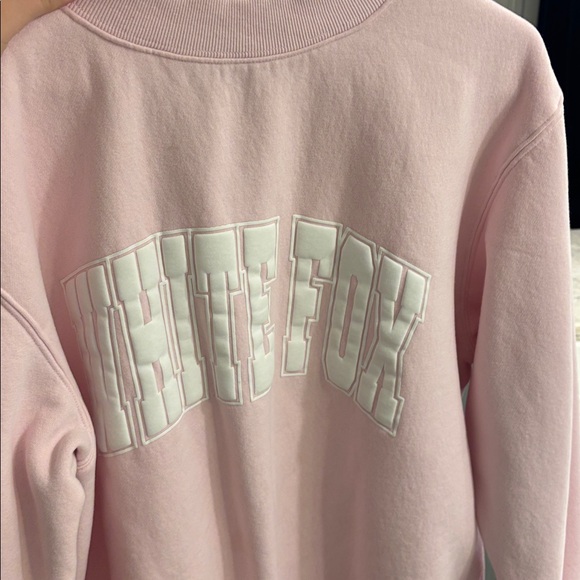 White Fox Boutique Pink Sweater - Picture 3 of 3